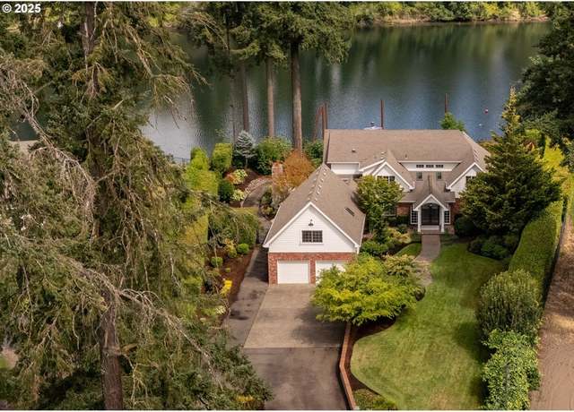 Property at 25325 NE Butteville Rd, Aurora, OR 97002, 4 beds, 3 baths