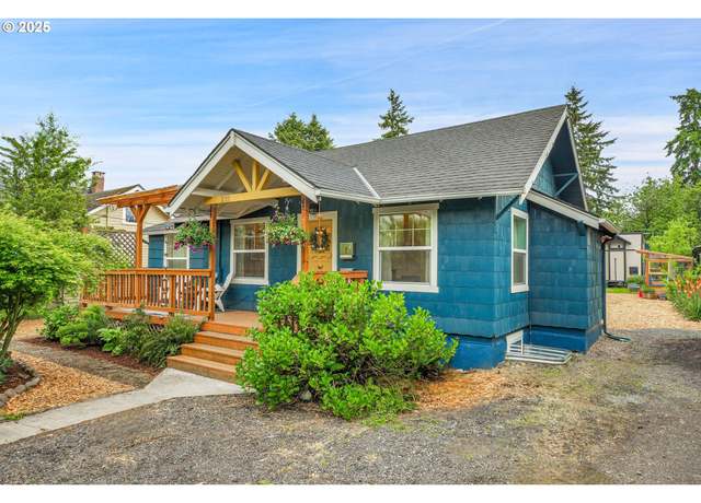 Property at 5318 SE Ogden St, Portland, OR 97206, 2 beds, 2 baths