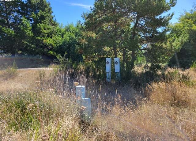 Property at 813 Jacobson Way, Lakeside, OR 97449