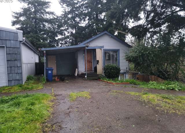 Property at 510 N Collier St, Coquille, OR 97423, 4 beds, 3 baths