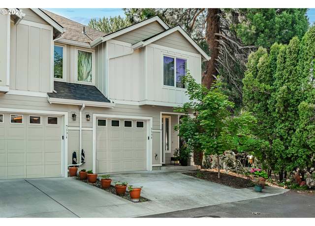 Property at 5394 SE 136th Ave, Portland, OR 97236, 3 beds, 2.5 baths
