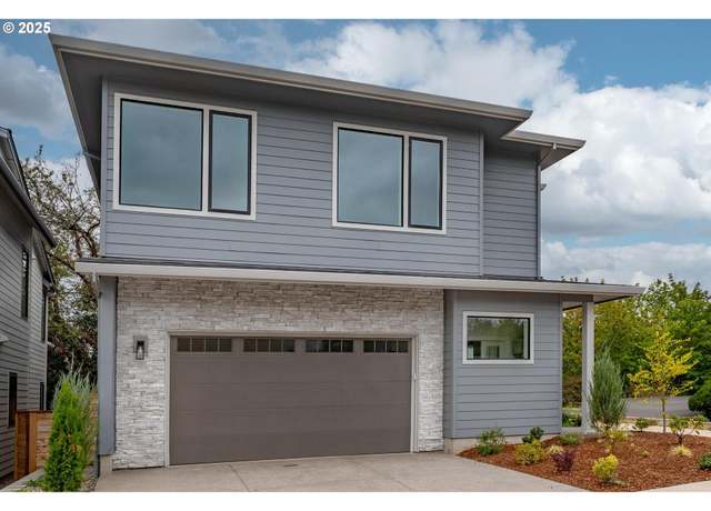 Property at 7739 SW 42nd Ave #16, Portland, OR 97219, 3 beds, 2.5 baths