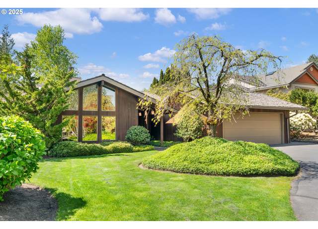 Property at 3135 NW Circle A Dr, Portland, OR 97229, 4 beds, 2.5 baths