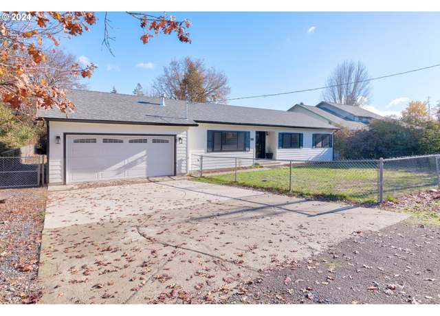 Property at 1835 NW Candler Ave, Grants Pass, OR 97526, 3 beds, 2 baths