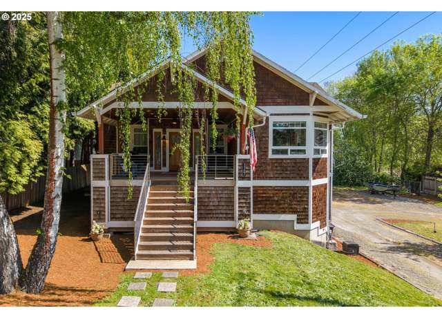 Property at 1187 12th St, West Linn, OR 97068, 3 beds, 3 baths