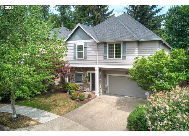 Property at 15848 SW 81st Ave, Portland, OR 97224, 4 beds, 2.5 baths
