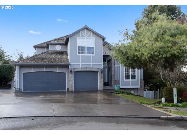 Property at 2175 SW Royal Pl, Gresham, OR 97080, 5 beds, 3.5 baths