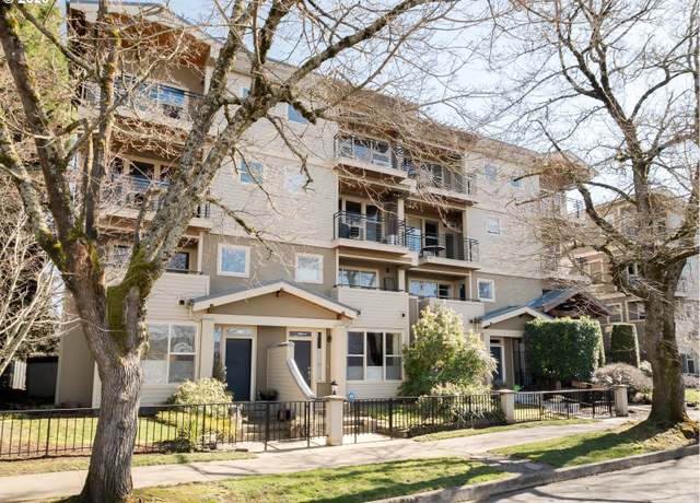 Property at 3129 N Willamette Blvd #207, Portland, OR 97217, 2 beds, 2.5 baths