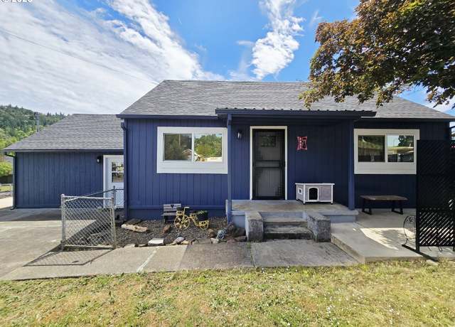 Property at 2951 NE Yount Ave, Roseburg, OR 97470, 3 beds, 1 bath