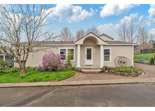 Property at 1524 W C Ave, La Center, WA 98629, 4 beds, 2 baths