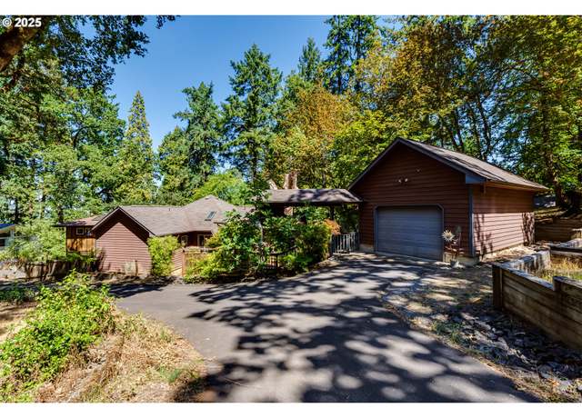 Property at 1140 Fir Ln, Eugene, OR 97405, 3 beds, 3 baths