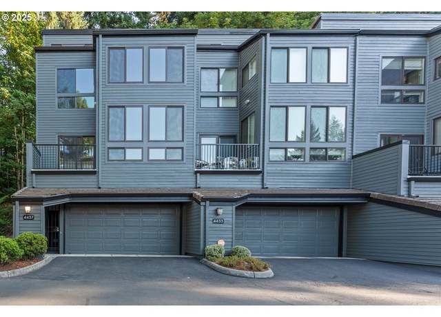 Property at 4437 Thunder Vista Ln, Lake Oswego, OR 97035, 2 beds, 2.5 baths