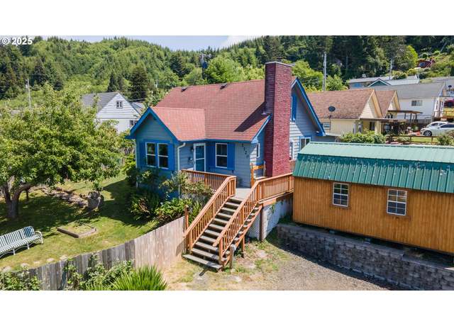 Property at 2720 Bowman Rd, Reedsport, OR 97467, 3 beds, 2 baths