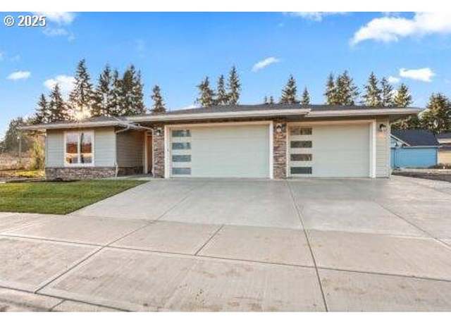 Property at 6712 NW 26th Ct, Vancouver, WA 98665, 4 beds, 2 baths