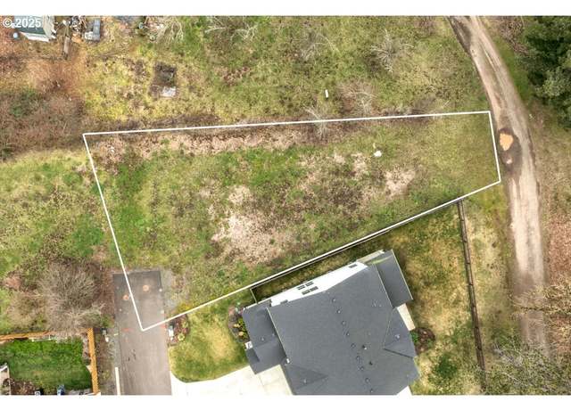 Property at 2141 NE Spitz Rd, Canby, OR 97013