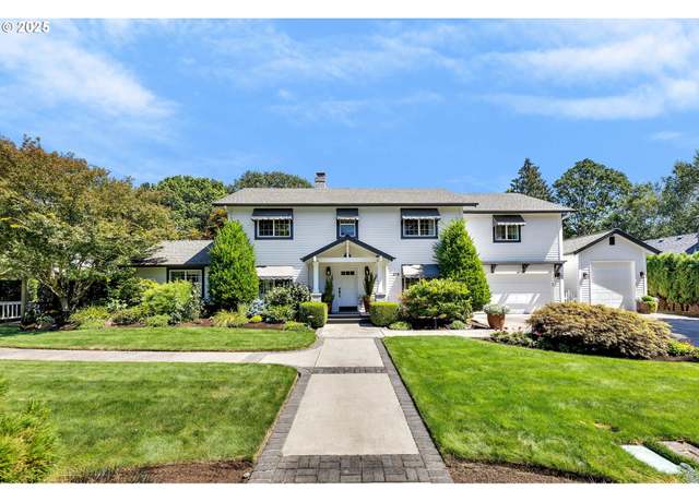 Property at 315 Edwards Ln, Vancouver, WA 98661, 3 beds, 3.5 baths