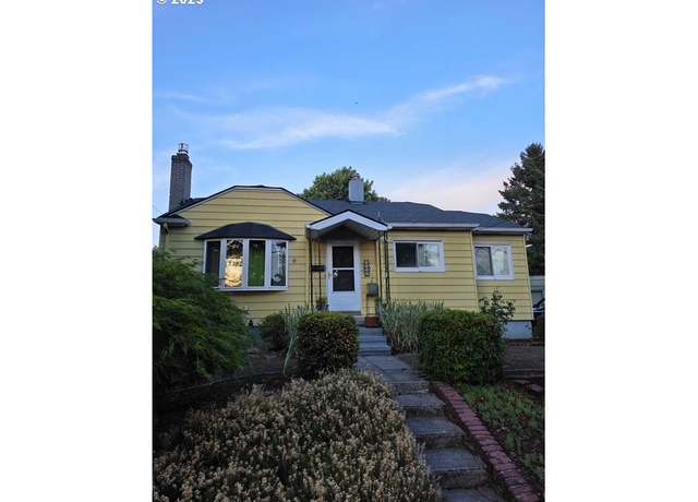 Property at 3326 NE 80th Ave, Portland, OR 97213, 3 beds, 2 baths