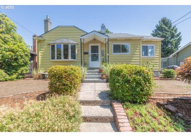 Property at 3326 NE 80th Ave, Portland, OR 97213, 3 beds, 2 baths