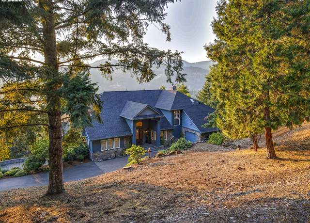 Property at 35662 High Ranch Dr, Springfield, OR 97478, 3 beds, 4 baths
