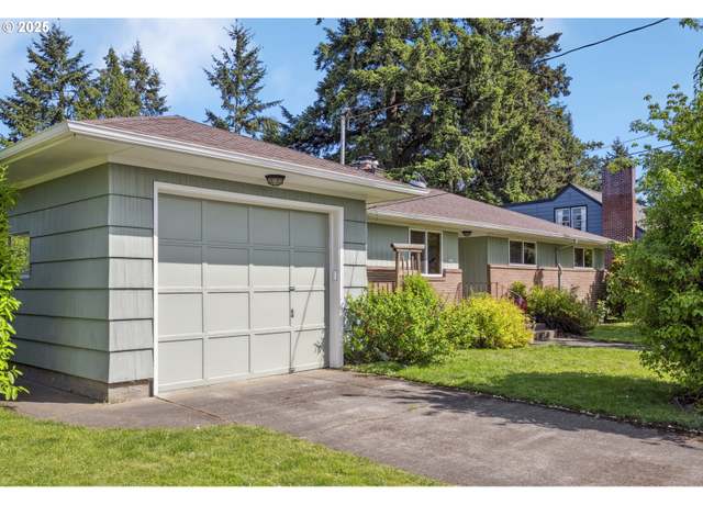 Property at 3132 SE 58th Ave, Portland, OR 97206, 4 beds, 2 baths