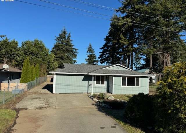 Property at 1135 1st St NE, Bandon, OR 97411, 3 beds, 1 bath