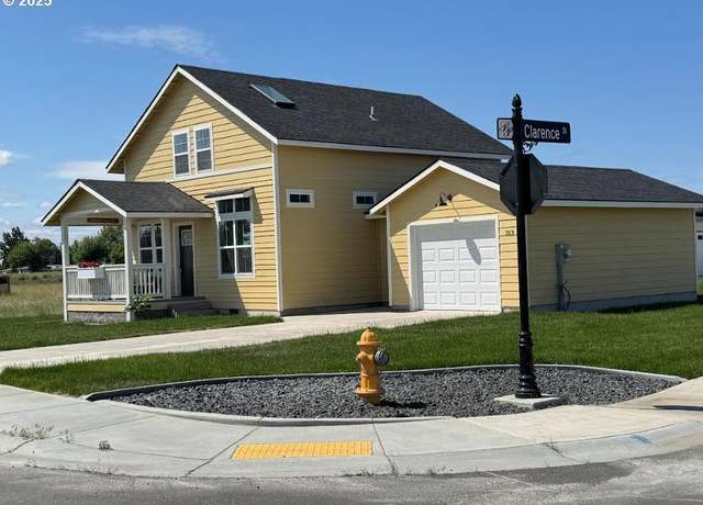 Property at 313 Art Kegler Blvd, Boardman, OR 97818, 3 beds, 2.5 baths