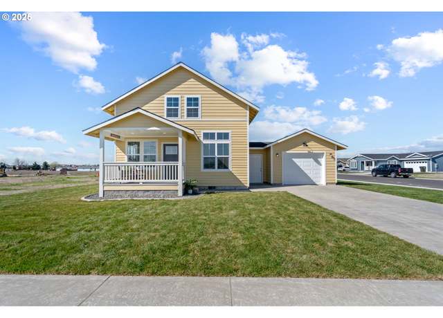 Property at 313 Art Kegler Blvd, Boardman, OR 97818, 3 beds, 2.5 baths