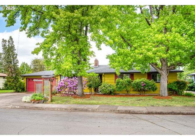 Property at 855 E 39th Ave, Eugene, OR 97405, 3 beds, 1.5 baths