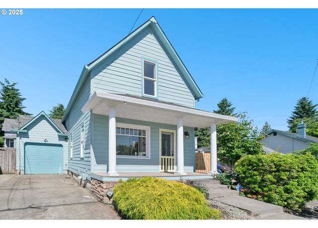 Property at 301 SE 79th Ave, Portland, OR 97215, 3 beds, 2.5 baths