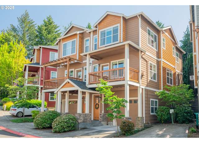 Property at 5227 SW Shattuck Rd, Portland, OR 97221, 3 beds, 2.5 baths