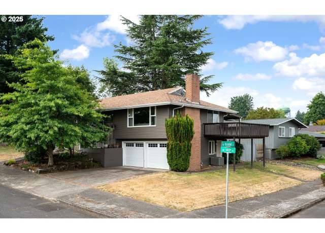 Property at 3131 NE 140th Ave, Portland, OR 97230, 4 beds, 2.5 baths