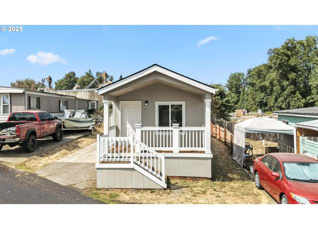 Property at 1530 Tamarack St #11, Sweet Home, OR 97386, 2 beds, 1 bath