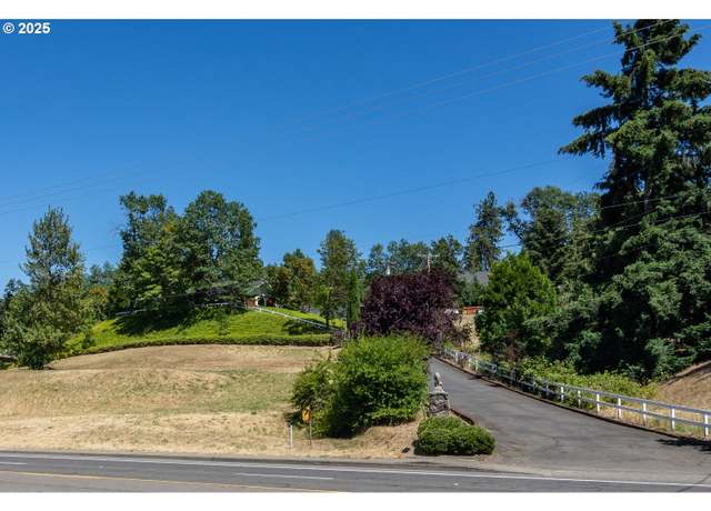 Property at 235 NE Main St, Winston, OR 97496, 4 beds, 2.5 baths