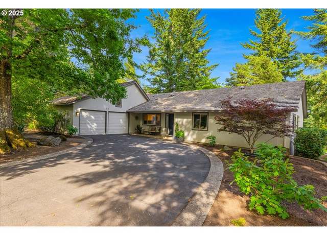 Property at 20 Hotspur St, Lake Oswego, OR 97035, 3 beds, 2.5 baths