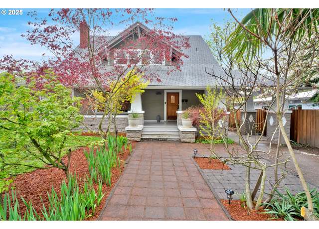Property at 2092 Washington St, Eugene, OR 97405, 4 beds, 3 baths