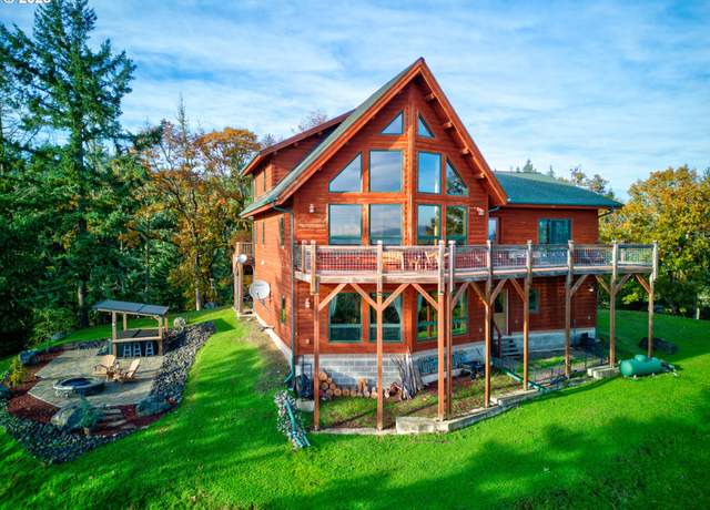 Property at 1435 Wilbur Rd, Roseburg, OR 97471, 4 beds, 4 baths