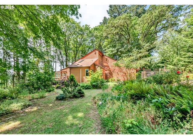 Property at 25498 Butler Rd, Junction City, OR 97448, 3 beds, 2.5 baths