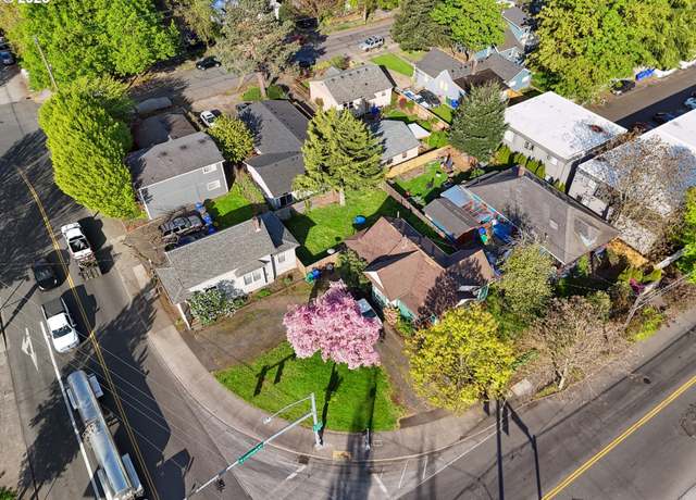 Property at 9114 N Lombard St, Portland, OR 97203, 4 beds, 2 baths