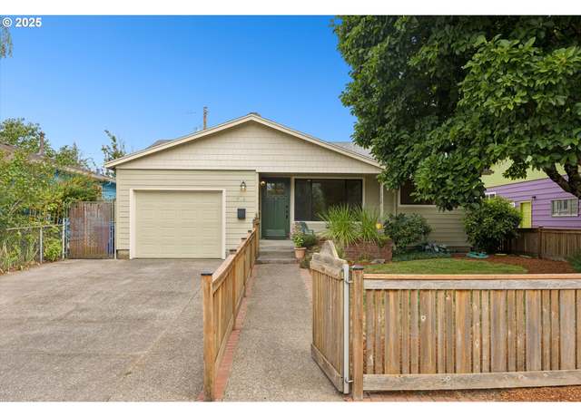 Property at 7629 SE Woodward St, Portland, OR 97206, 4 beds, 1.5 baths