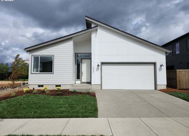 Property at 2950 Olympic St #20, Woodburn, OR 97071, 3 beds, 2 baths