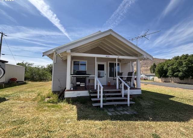 Property at 405 Columbia Ave, Roosevelt, WA 99356, 1 bed, 1 bath