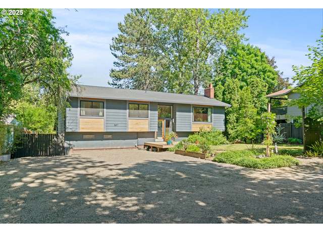 Property at 5017 SW Fairvale Ct, Portland, OR 97221, 4 beds, 4 baths