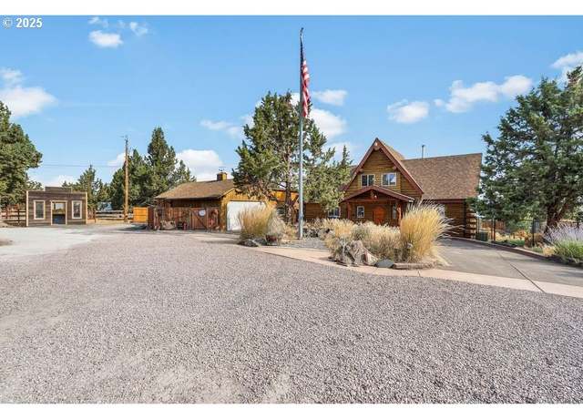 Property at 14515 SW Maverick Rd, Terrebonne, OR 97760, 3 beds, 2.5 baths