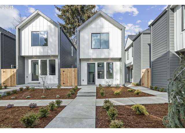 Property at 7904 SE 45th Ave, Portland, OR 97206, 2 beds, 2.5 baths
