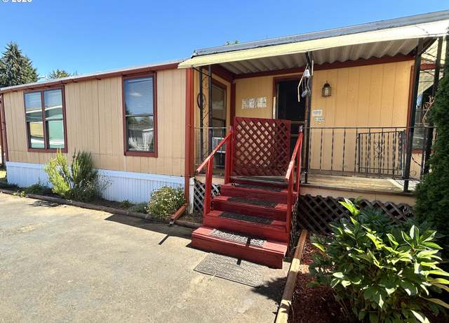 Property at 6912 NE 131st Ave #2, Vancouver, WA 98682, 2 beds, 2 baths