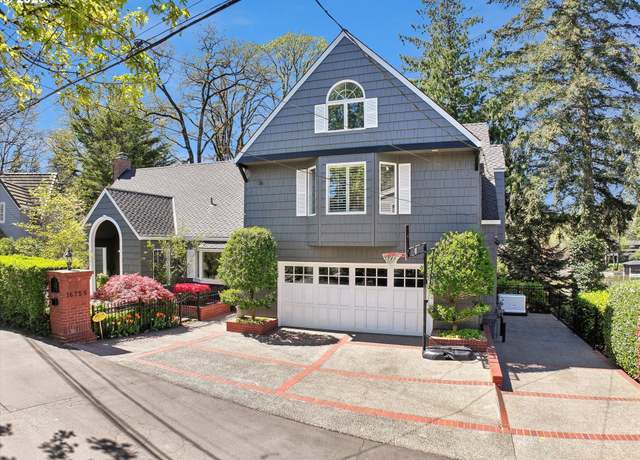 Property at 16755 Graef Cir, Lake Oswego, OR 97035, 5 beds, 4 baths