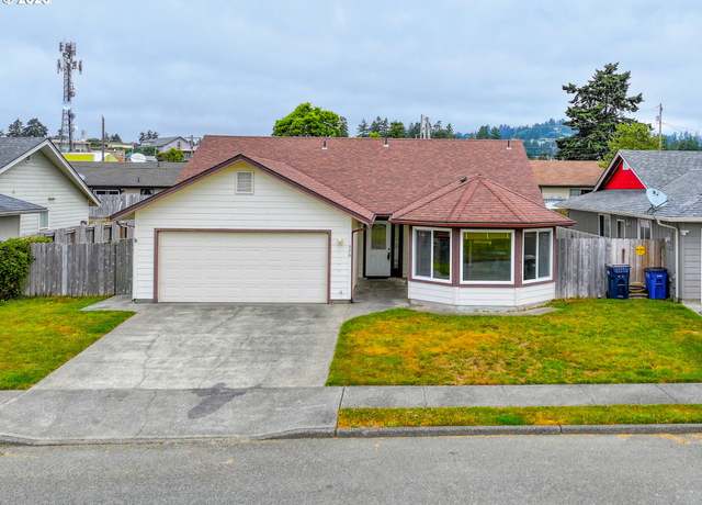 Property at 570 Velopa Ct, Brookings, OR 97415, 3 beds, 2 baths