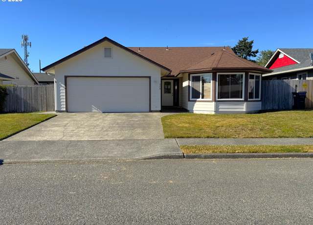 Property at 570 Velopa Ct, Brookings, OR 97415, 3 beds, 2 baths