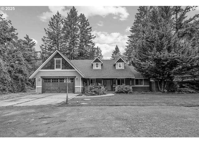 Property at 824 W Central Ave, Gates, OR 97346, 5 beds, 3 baths