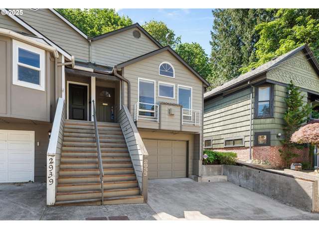 Property at 2933 SW 4th Ave, Portland, OR 97201, 2 beds, 2.5 baths